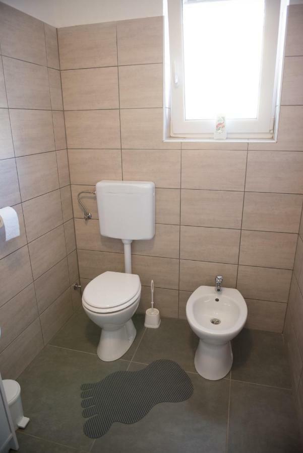 Apartma Rene Portoroz Luaran gambar