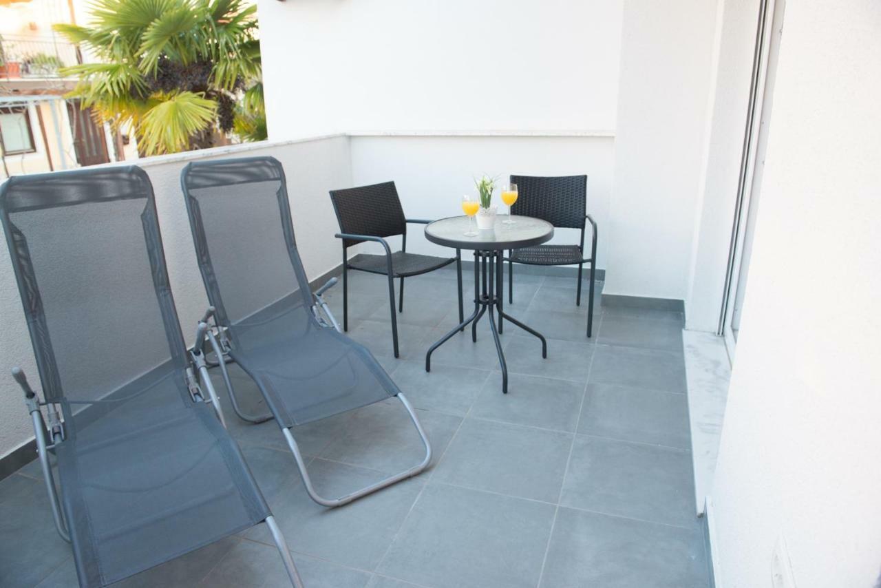 Apartma Rene Portoroz Luaran gambar