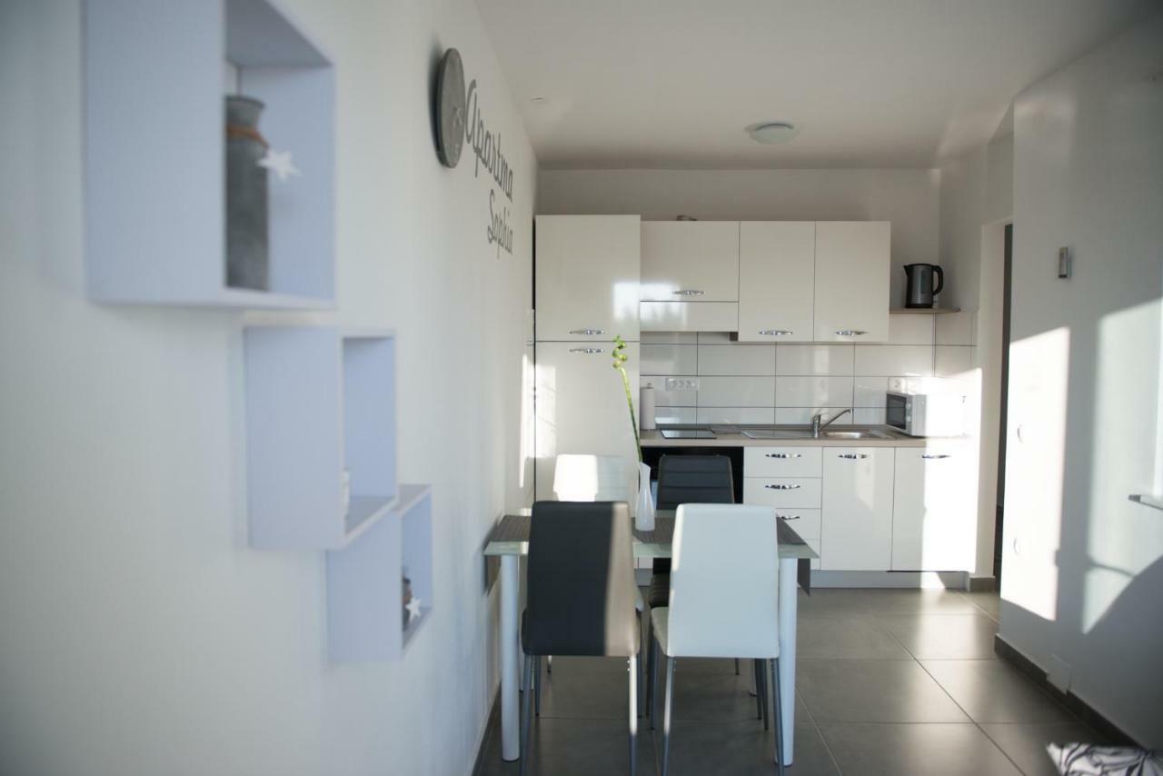 Apartma Rene Portoroz Luaran gambar